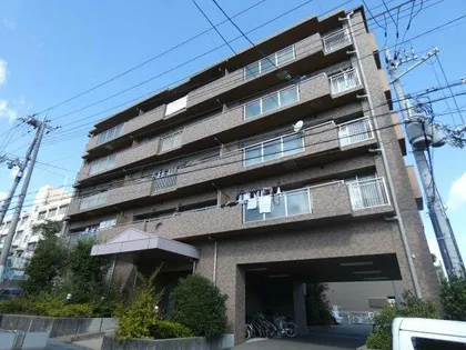 シャン クラージュの画像