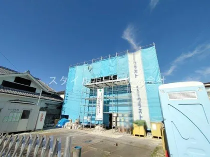 エムロード上地【1階】の外観