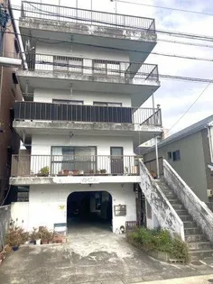西ビルの画像