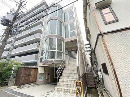 アーバンプラザの画像
