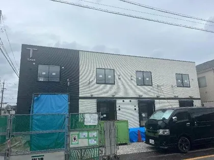 エアル(earl)【1階】の外観