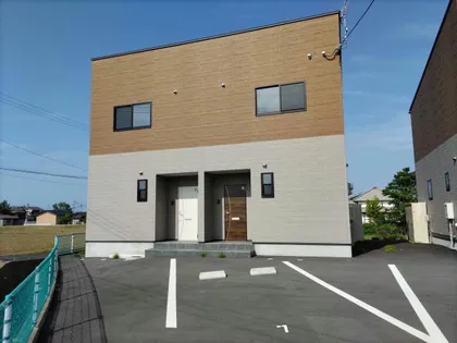 福岡県築上郡上毛町大字成恒【テラスハウス】の外観