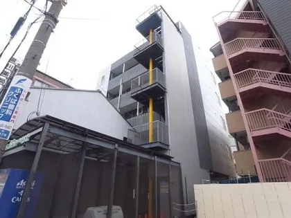 C4 KOSHIEN EASTの画像