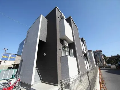 ゼウス【1階】の外観