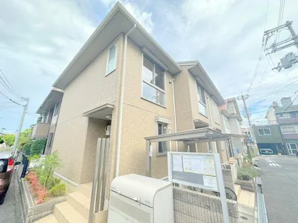 テェルツォラナ【1階】の外観