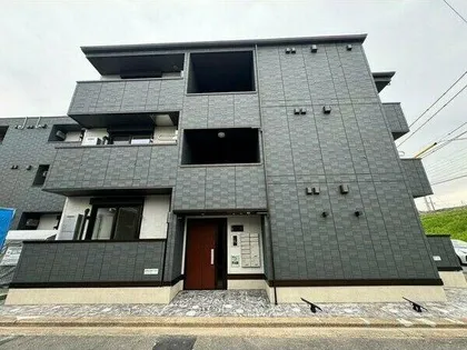 エルミタージュ久後崎【1階】の外観