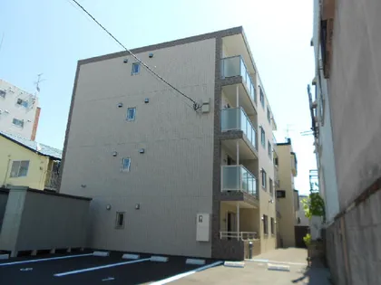 グラン ジュテの画像