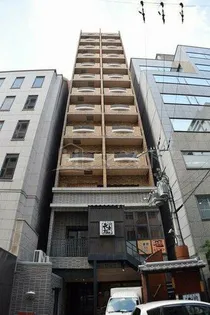 ジューム南船場【3階】の外観