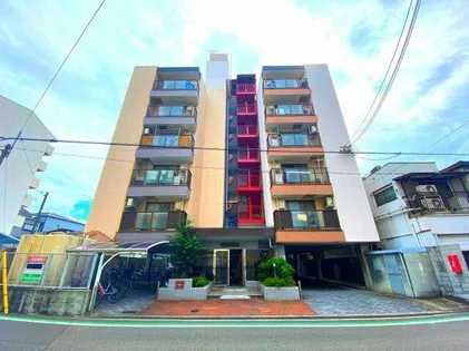 ラ ファミーユの画像