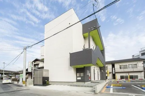 キキ ド KUMAの画像