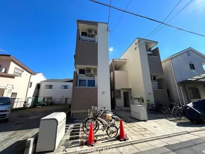 メゾンプラム【1階】の外観