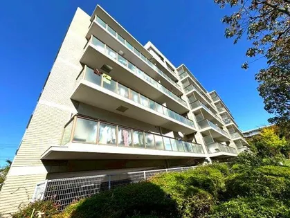 ガーデンシティ・コープ金剛東壱棟【3階】の外観