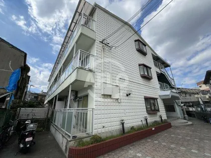 ドムール三国【3階】の外観