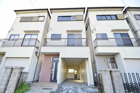 大阪府羽曳野市古市【一戸建】の外観