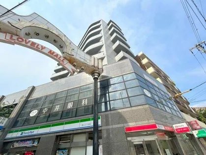 エストゥディオアヴァンサル【4階】の外観