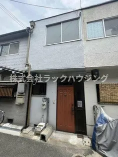 大阪府寝屋川市御幸東町【テラスハウス】の外観