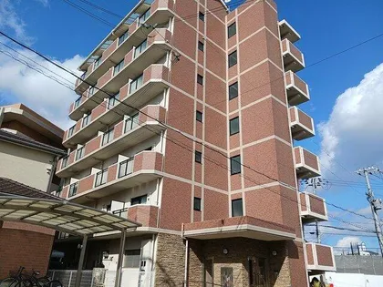 エテルノ・スクウェア五番館【3階】の外観