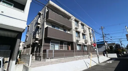 メゾンドラピスラジュリ【1階】の外観