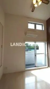 ボアビアージュ【2階】の居間