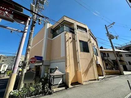 メゾンラフィネ【3階】の外観