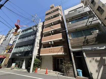 エンプレス上本町【8階】の外観
