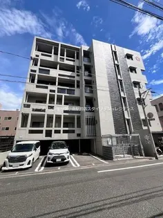 EL CEREZO【3階】の外観