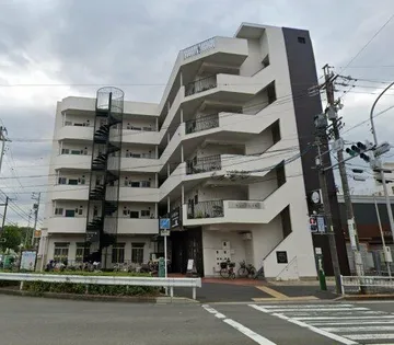 セントラル川名の画像