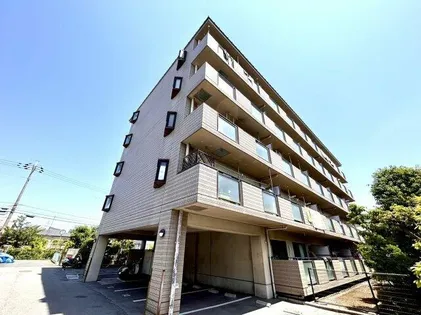 ブランシェ高安の画像