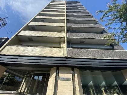 アーデン泉プレミア【2階】の外観