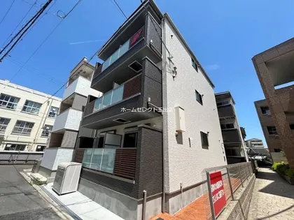 F asecia Irifi【3階】の外観