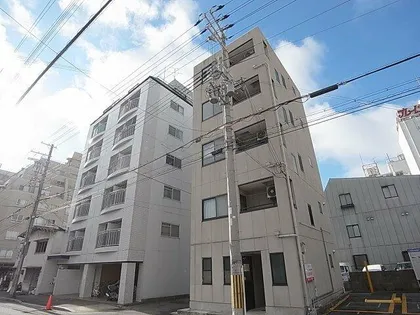 前田マンションの画像