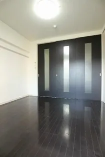 グランディ下曽根【303号室】の居間