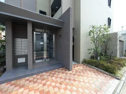 フィオーレレジデンス【2階】の外観