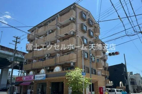 カサエルドラード弐番館の画像