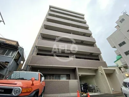 デセンテ北梅田【8階】の外観