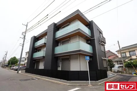 ビスタレイルウェイ八田の画像