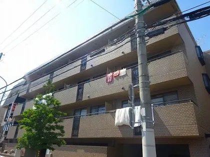 ファミーユ梅元の画像