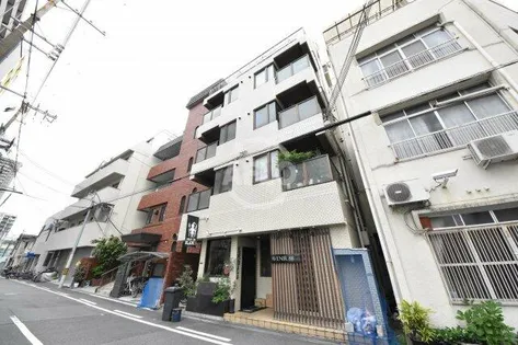 アベニール88【6階】の外観