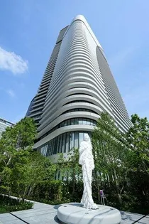 BrilliaTower堂島【10階】の外観