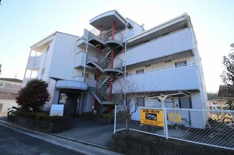 サニーコート太子【3階】の外観