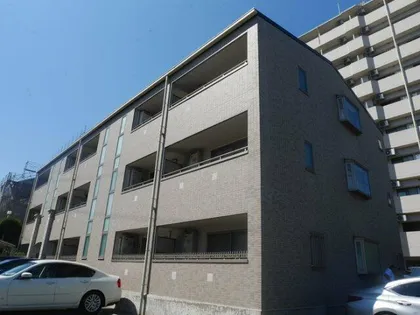 フレシール【3階】の外観