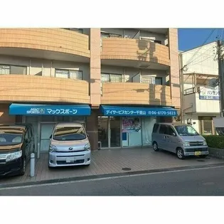 杏樹SENRIYAMA【3階】の外観