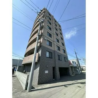 ファーストプレイス【6階】の外観