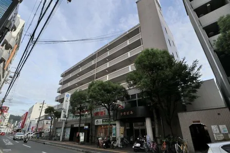 小枝ビルの画像