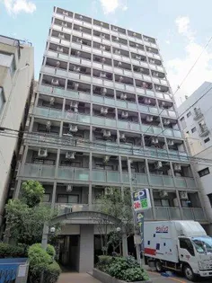 ロイヤル天満橋【11階】の外観