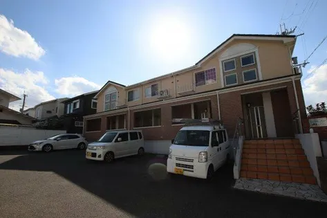 クリプトメリアアヴェニュー【1階】の外観