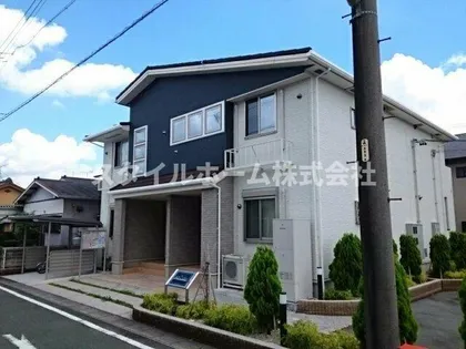 エミネンス【2階】の外観