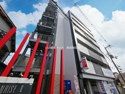 サンライズセカンド【3階】の外観