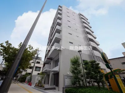 エメルミナ豊中岡町【8階】の外観