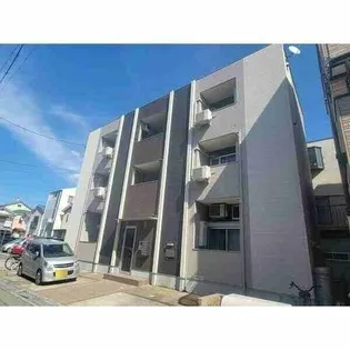 プラムハウス【3階】の外観